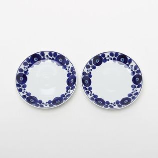 A PAIR OF BLOOM PLATE／HAKUSAN PORCELAIN / Shop ZUTTO for